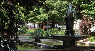 Parken vid Nuhar café