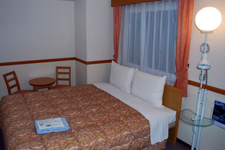 Toyoko Inn Bed